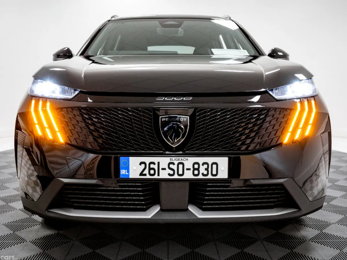 Peugeot 5008 SUV, Petrol, 2026, Black