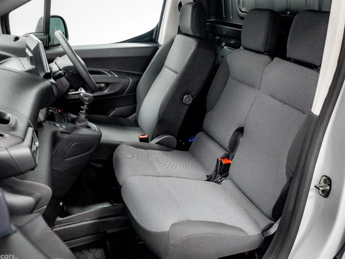 Citroen Berlingo Van, Diesel, 2026, White