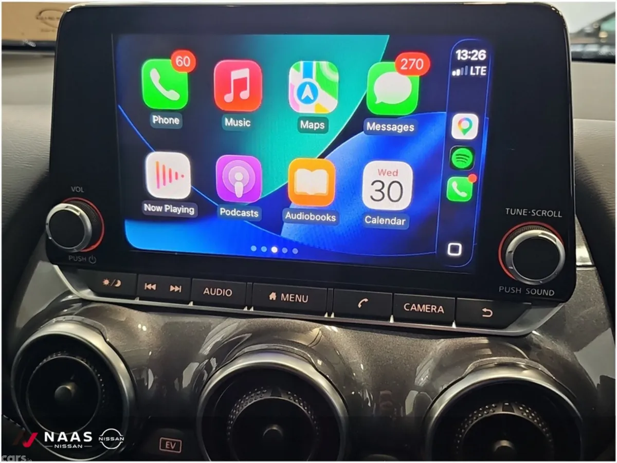 Nissan Juke MPV, Petrol, 2023, Red