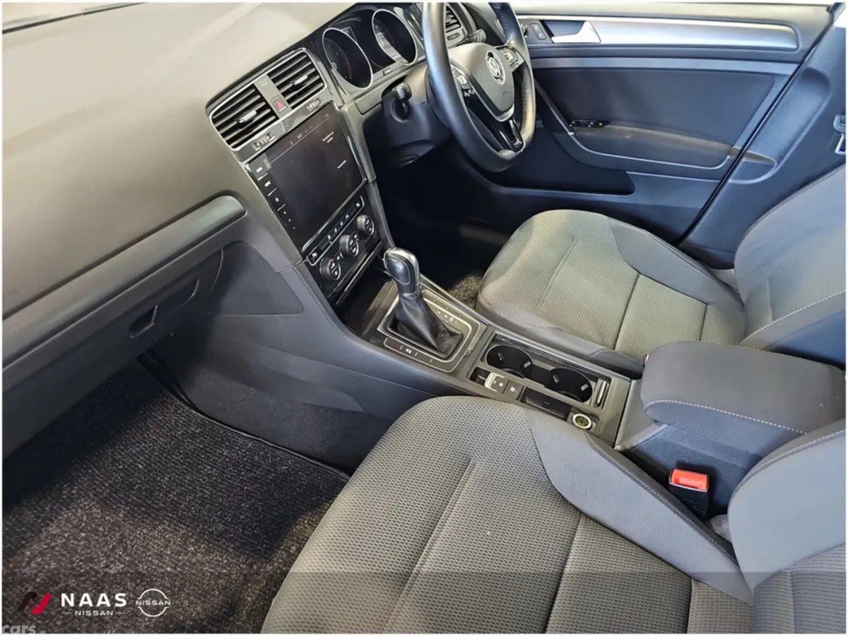 Volkswagen Golf Hatchback, Petrol, 2018, Grey