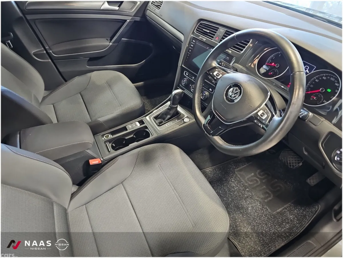 Volkswagen Golf Hatchback, Petrol, 2018, Grey