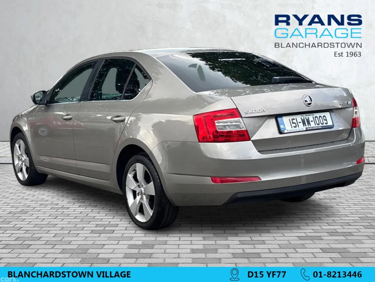Skoda Octavia Hatchback, Diesel, 2015, Beige