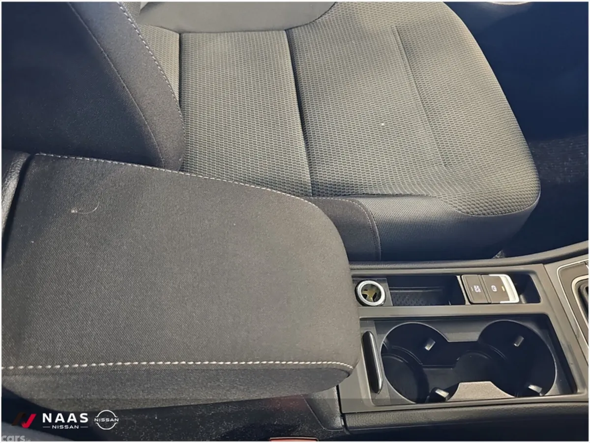 Volkswagen Golf Hatchback, Petrol, 2018, Grey