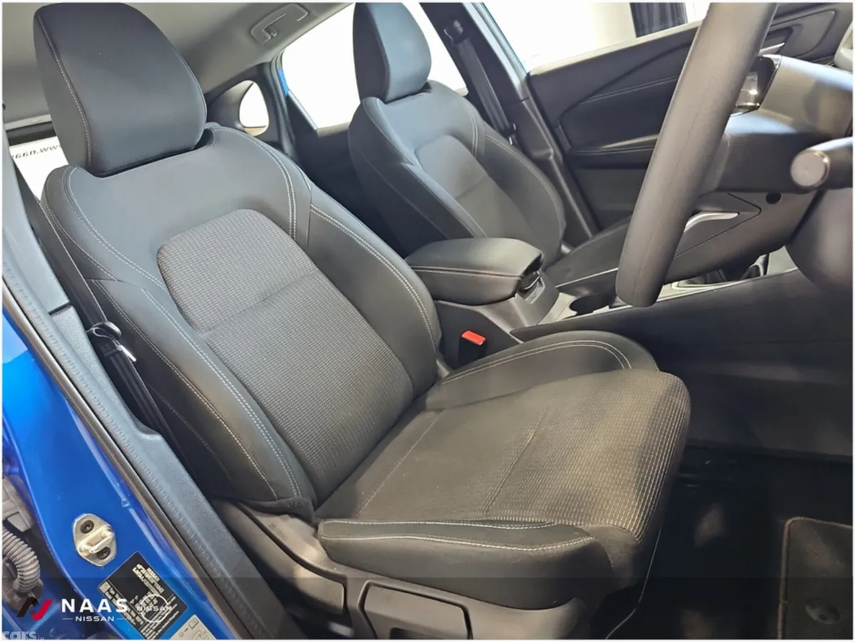 Nissan Qashqai MPV, Petrol, 2023, Blue