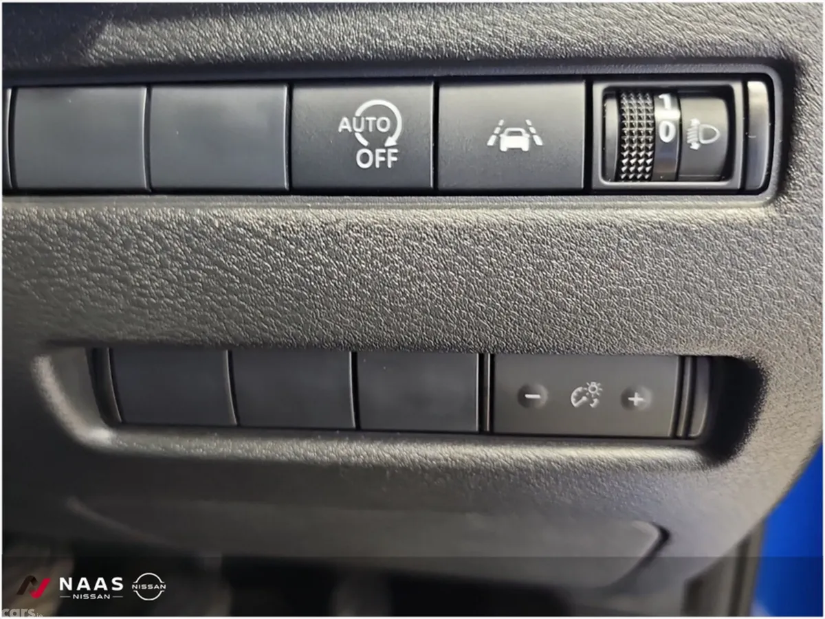 Nissan Qashqai MPV, Petrol, 2023, Blue
