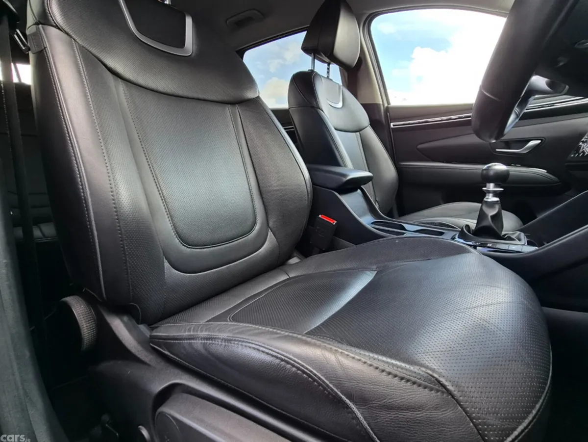 Hyundai Tucson MPV, Diesel, 2023, Grey