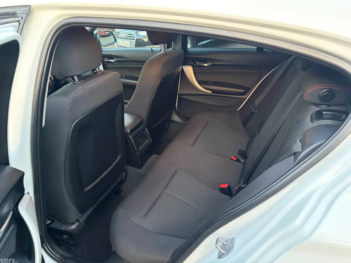 BMW 1-Series Hatchback, Petrol, 2014, White