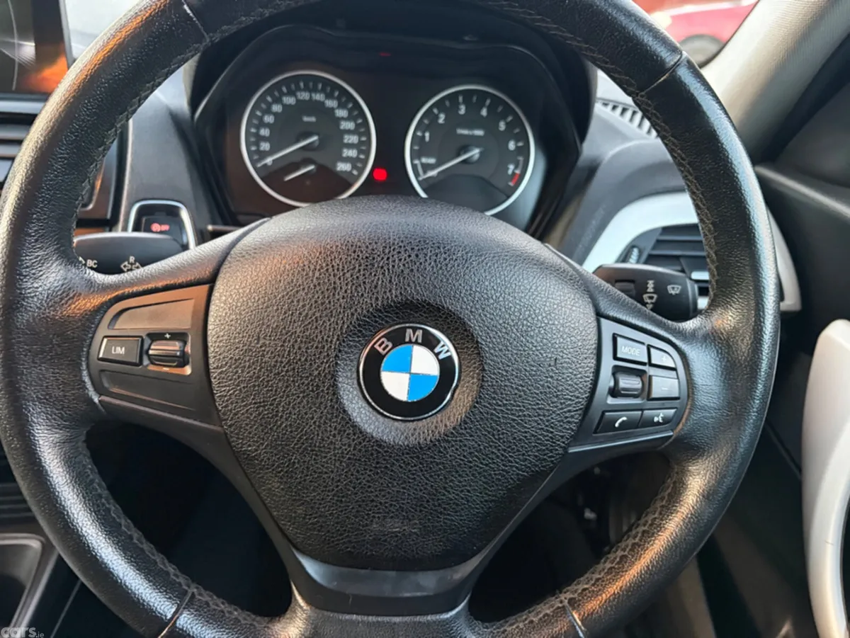 BMW 1-Series Hatchback, Petrol, 2014, White