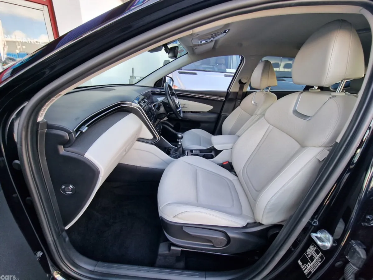 Hyundai Tucson SUV, Diesel, 2022, Black