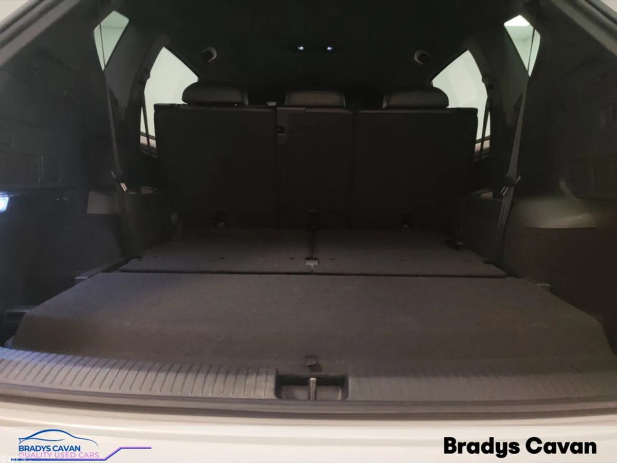 SEAT Tarraco Estate, Diesel, 2023, White