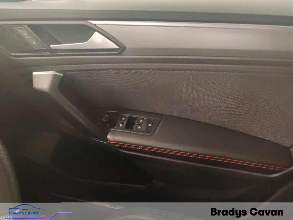 SEAT Tarraco Estate, Diesel, 2023, White