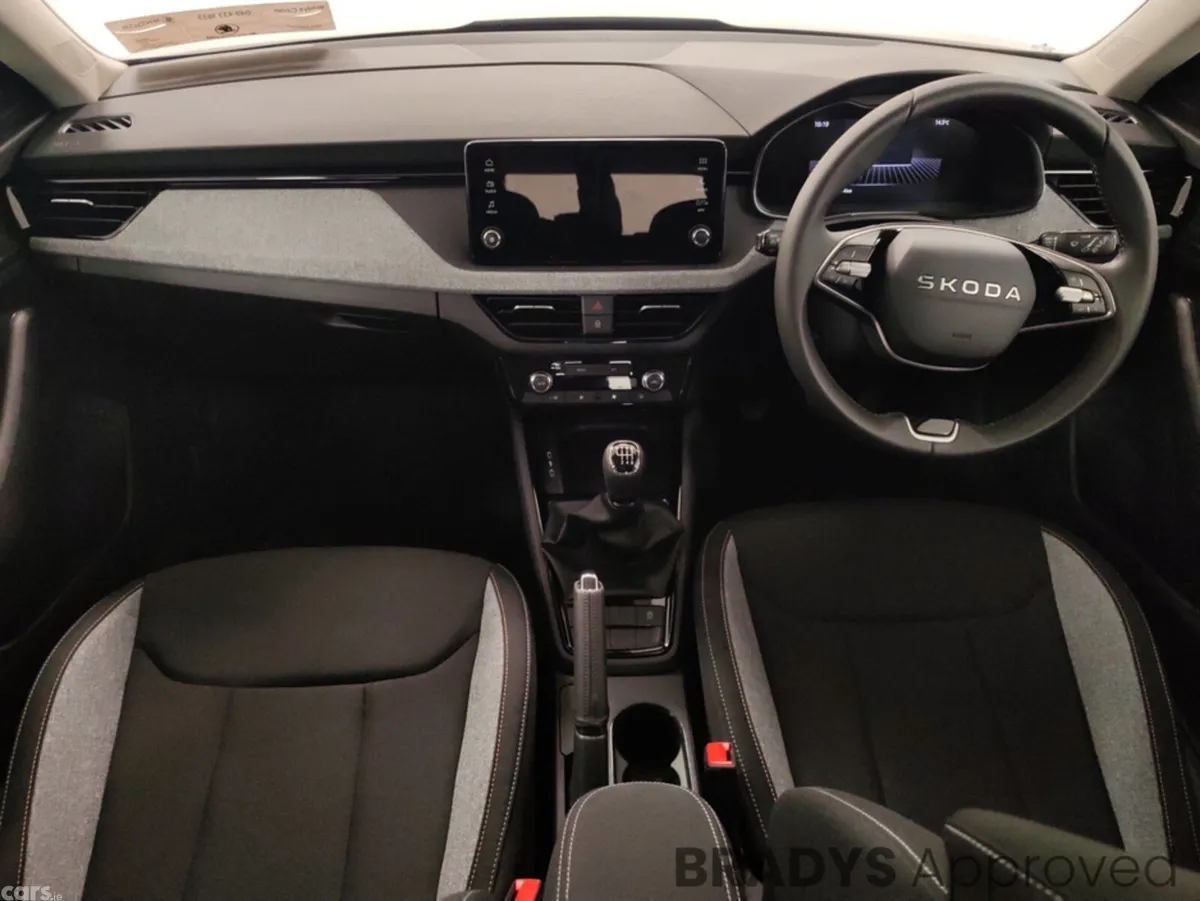 Skoda Kamiq Hatchback, Petrol, 2026, Grey