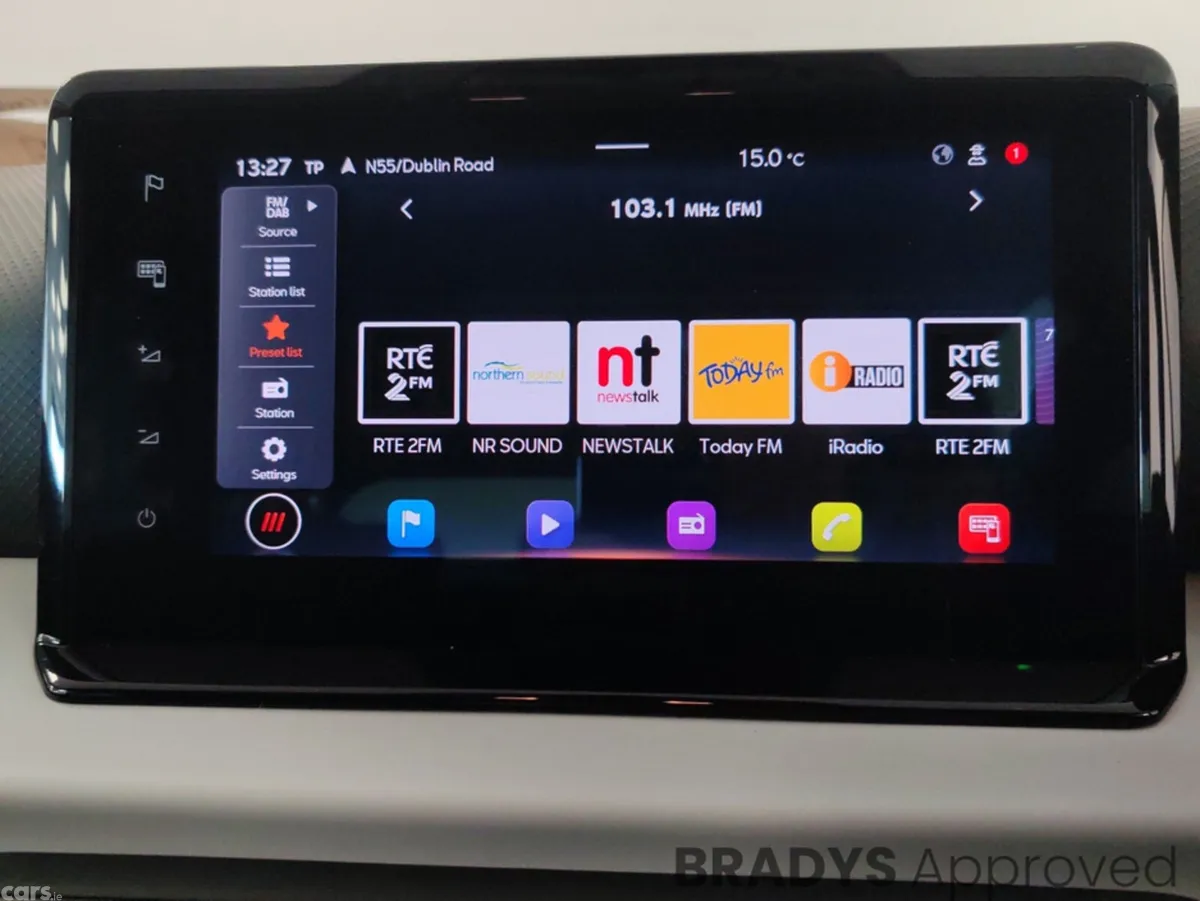 SEAT Arona Hatchback, Petrol, 2023, Red
