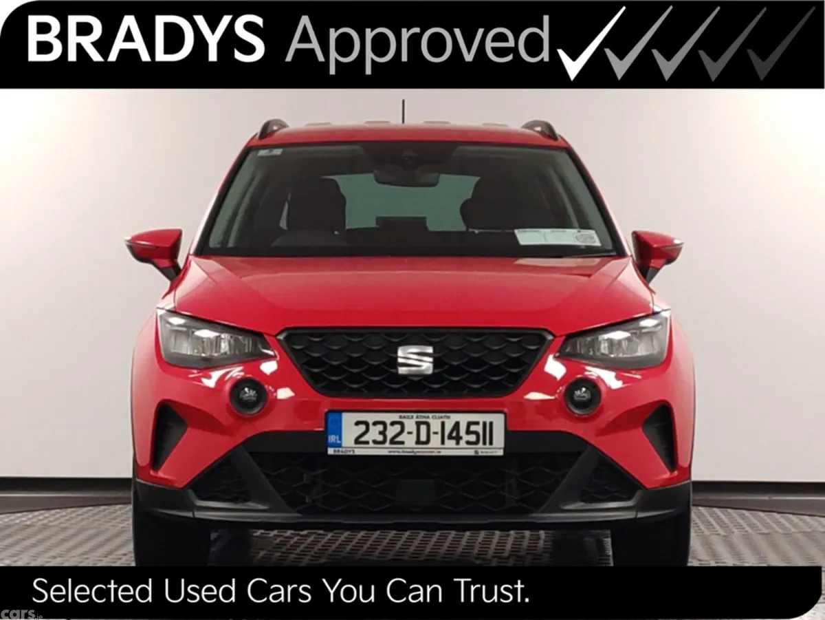 SEAT Arona Hatchback, Petrol, 2023, Red