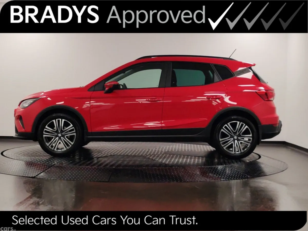 SEAT Arona Hatchback, Petrol, 2023, Red