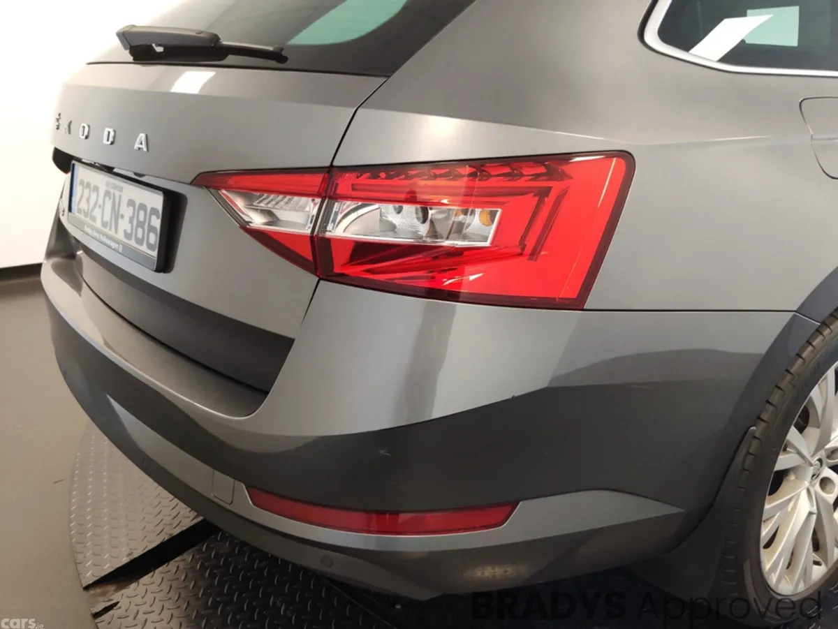 Skoda Superb Estate, Diesel, 2023, Grey