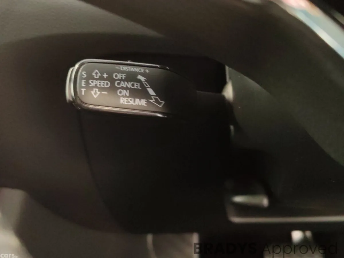 Skoda Superb Estate, Diesel, 2023, Grey