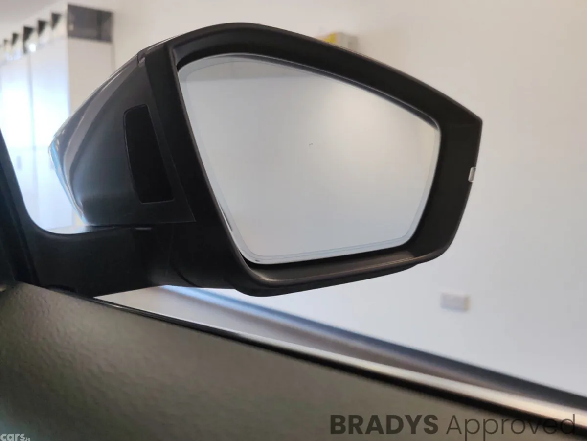 Skoda Superb Estate, Diesel, 2023, Grey