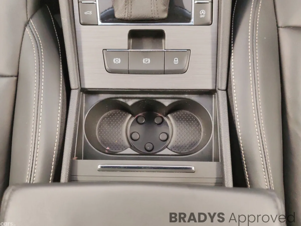 Skoda Superb Estate, Diesel, 2023, Grey