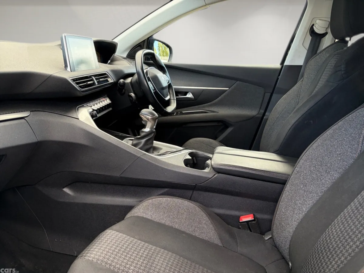 Peugeot 3008 SUV, Diesel, 2019, Black
