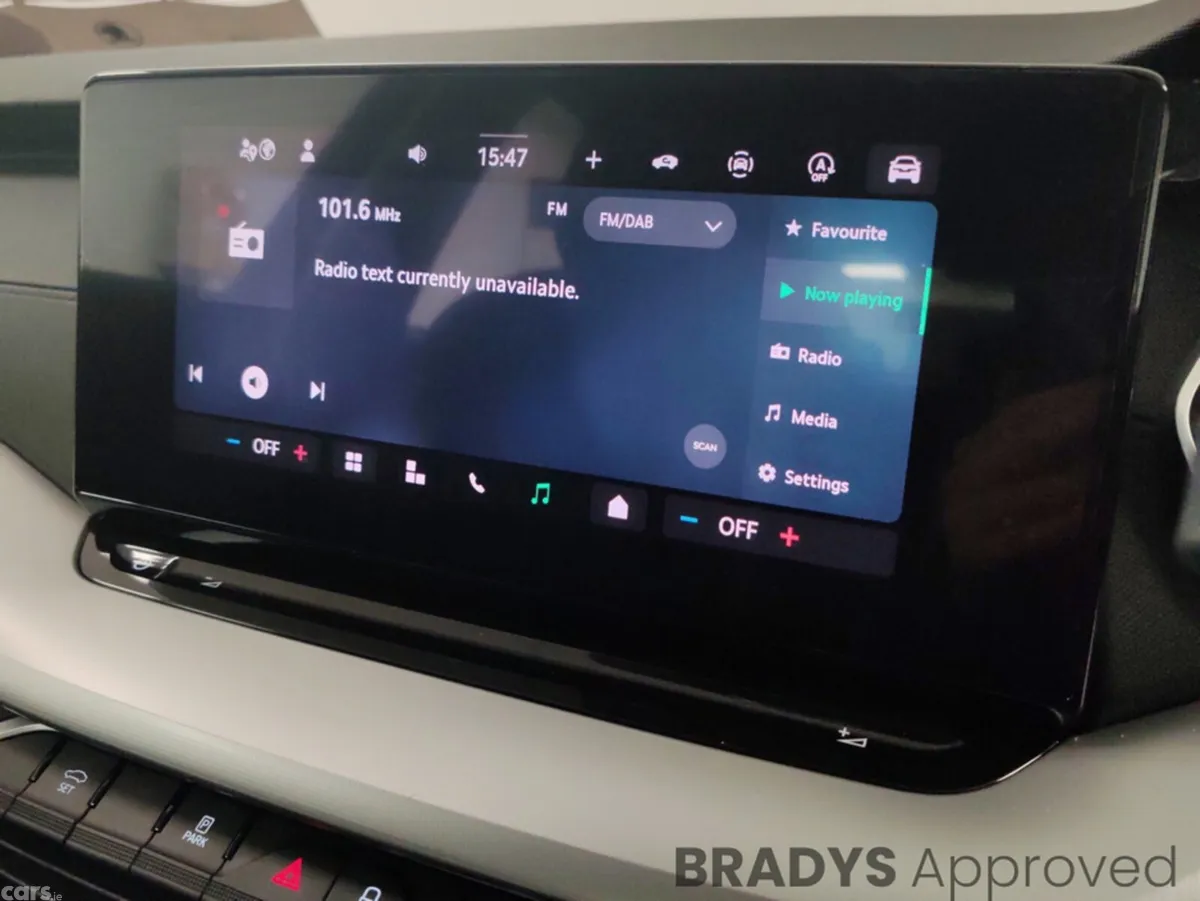 Skoda Octavia Hatchback, Diesel, 2025, Black