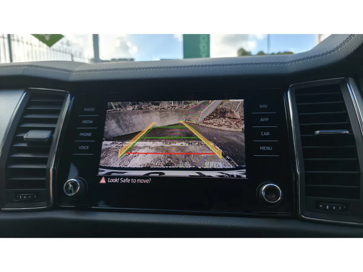 Skoda Kodiaq SUV, Petrol, 2023, Grey