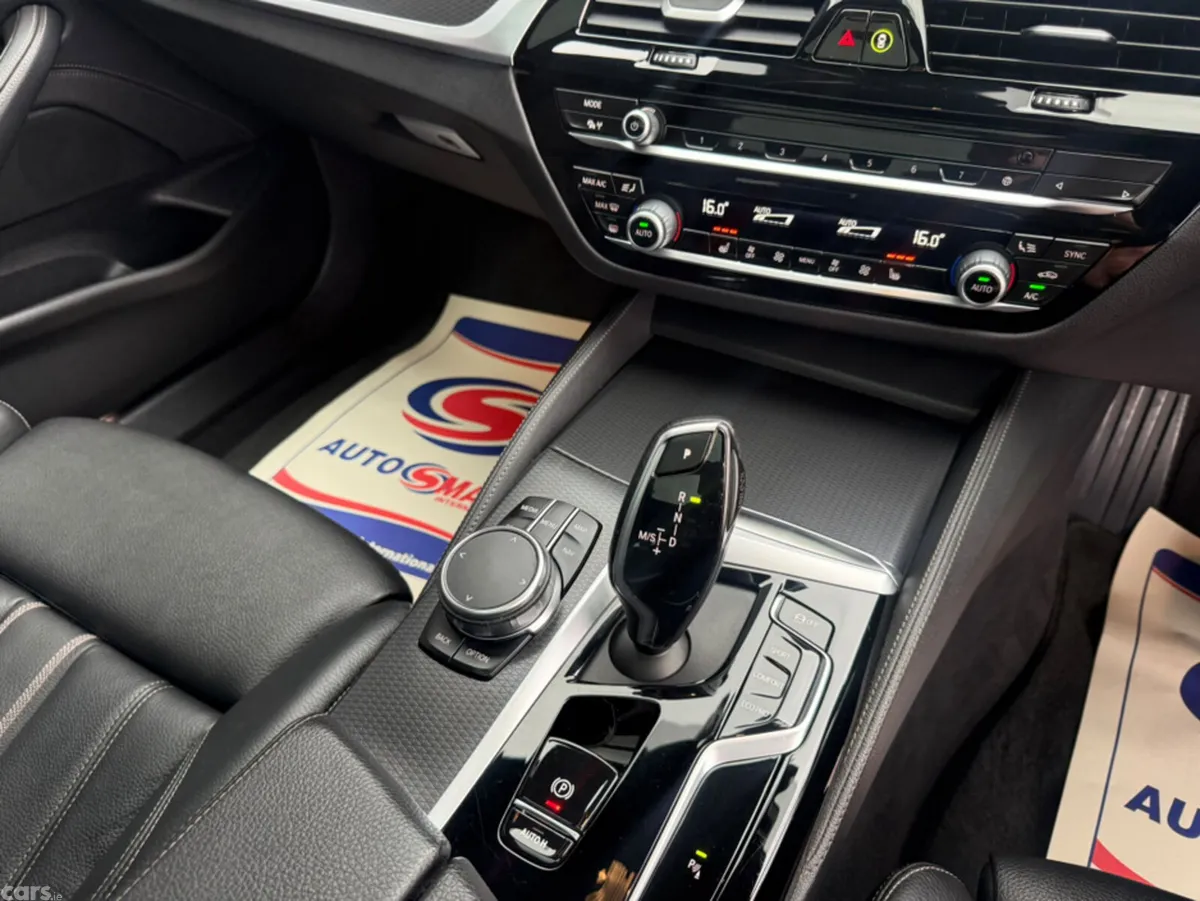 BMW 5-Series Estate, Diesel Hybrid, 2023, Black