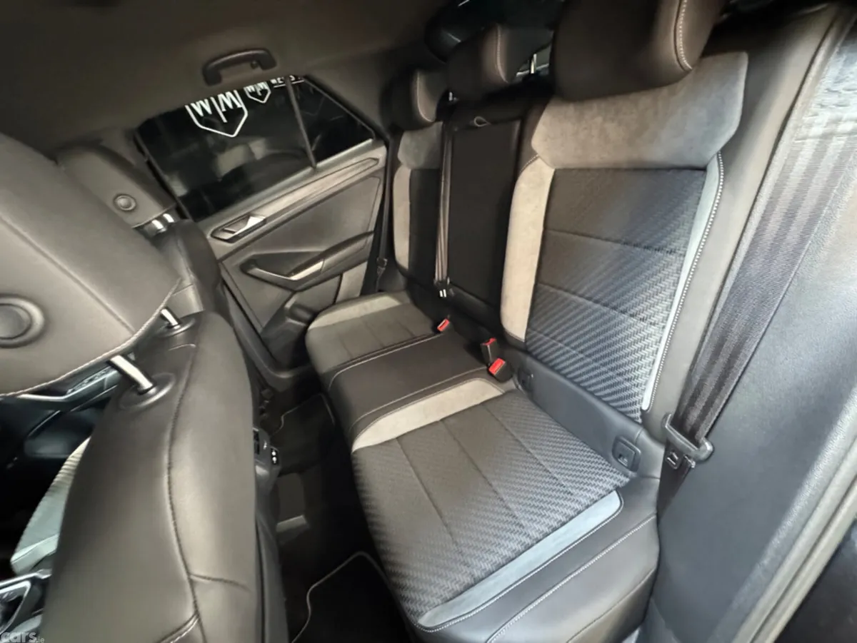 Volkswagen T-Roc SUV, Diesel, 2021, Black