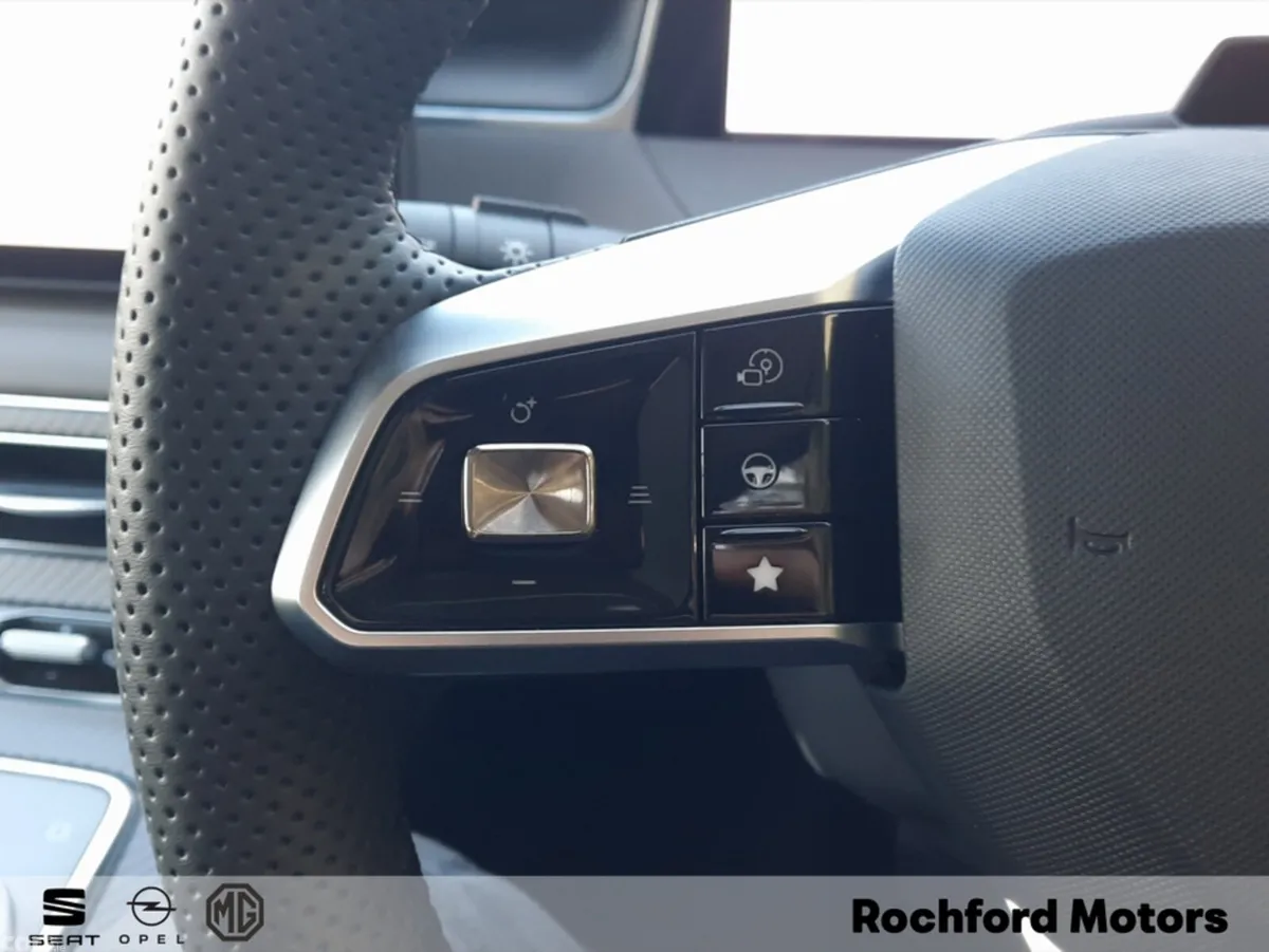 MG MGS6 Hatchback, Electric, 2026, Black