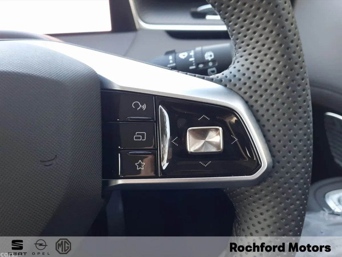 MG MGS6 Hatchback, Electric, 2026, Black