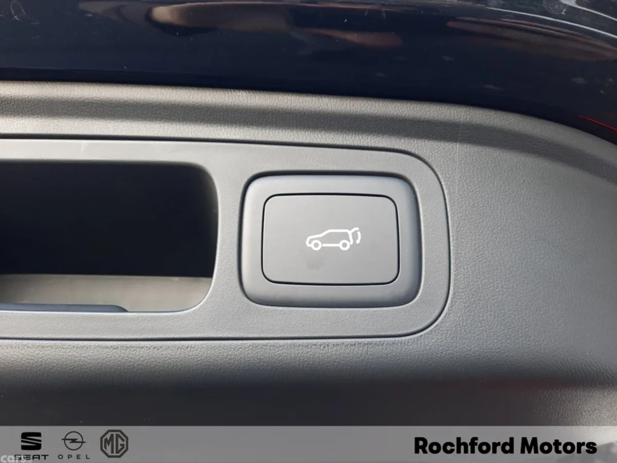 MG MGS6 Hatchback, Electric, 2026, Black