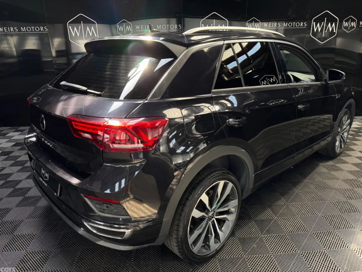 Volkswagen T-Roc SUV, Diesel, 2021, Black