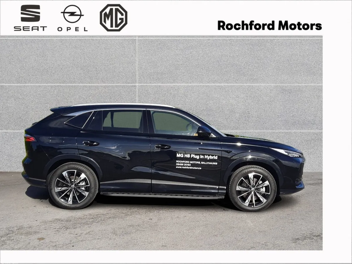 MG HS Hatchback, Petrol Plug-in Hybrid, 2026, Black