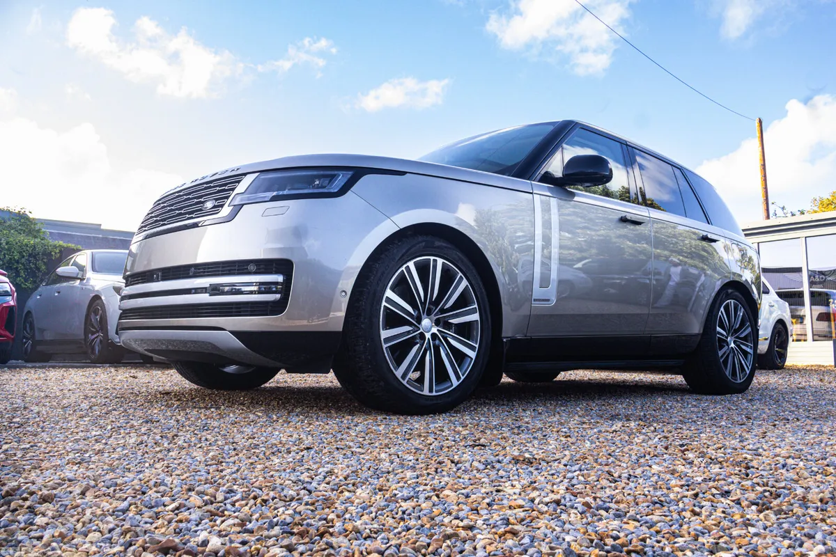 Land Rover Range Rover SUV, Petrol Hybrid, 2024, Gold