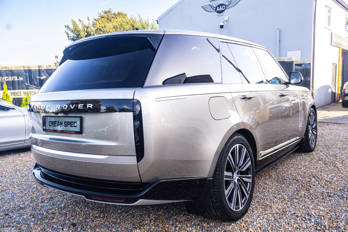 Land Rover Range Rover SUV, Petrol Hybrid, 2024, Gold