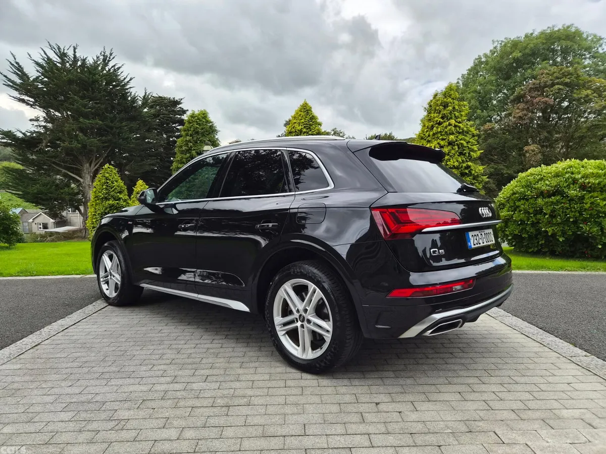 Audi Q5 SUV, Petrol Plug-in Hybrid, 2023, Black