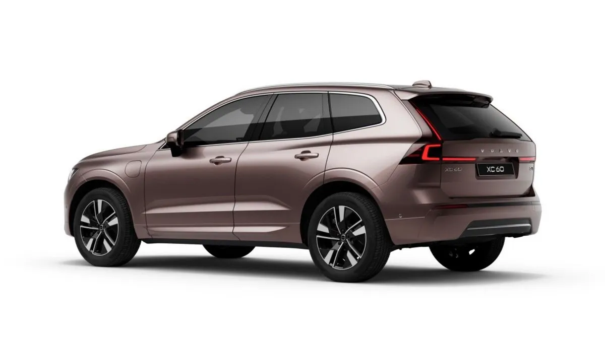 Volvo XC60 SUV, Petrol Plug-in Hybrid, 2027, Gold