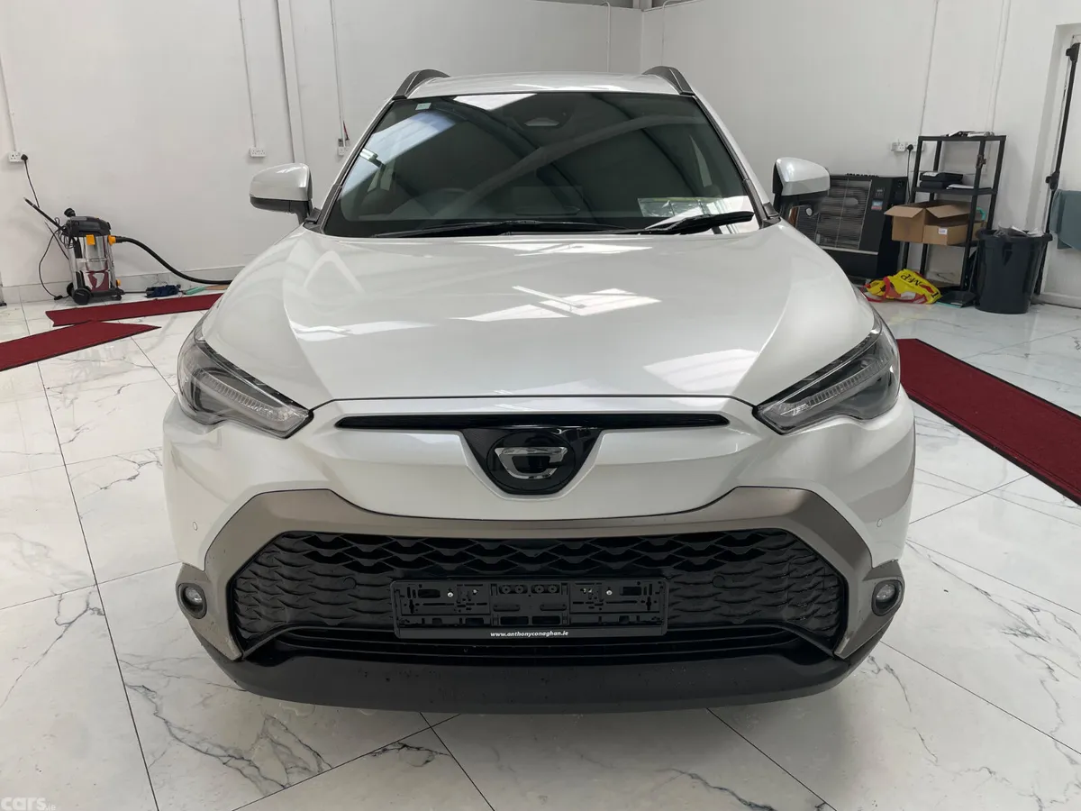 Toyota Corolla Cross Estate, Petrol Hybrid, 2024, White