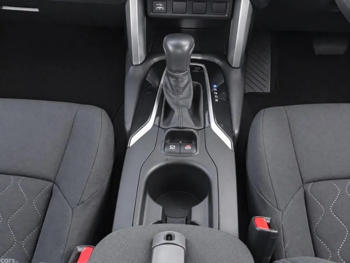Toyota Corolla Cross SUV, Petrol Hybrid, 2023, Blue