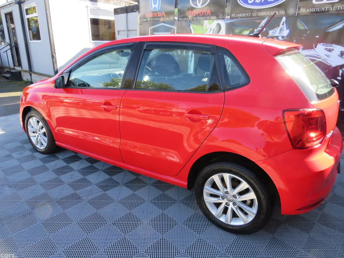 Volkswagen Polo Hatchback, Petrol, 2017, Red