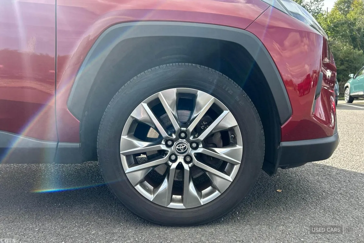 Toyota RAV4 , Petrol Hybrid, 2022, Red