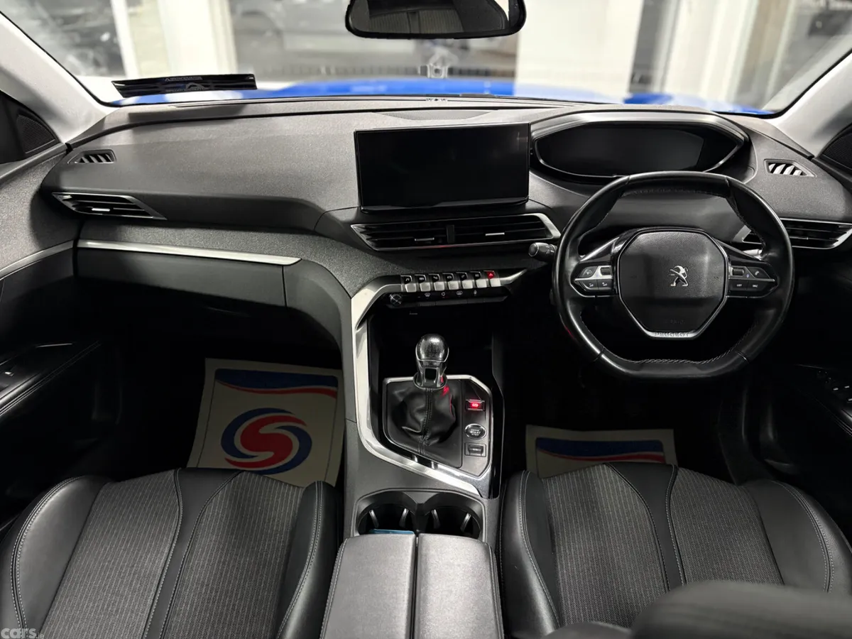 Peugeot 3008 Hatchback, Diesel, 2022, Blue