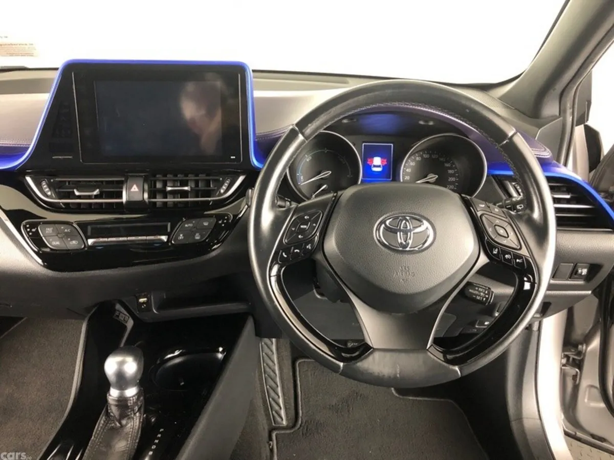 Toyota C-HR SUV, Petrol Hybrid, 2018, Grey