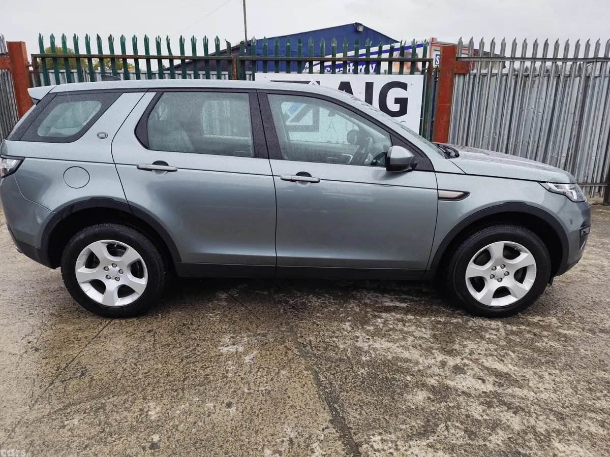 Land Rover Discovery Sport SUV, Diesel, 2019, Grey
