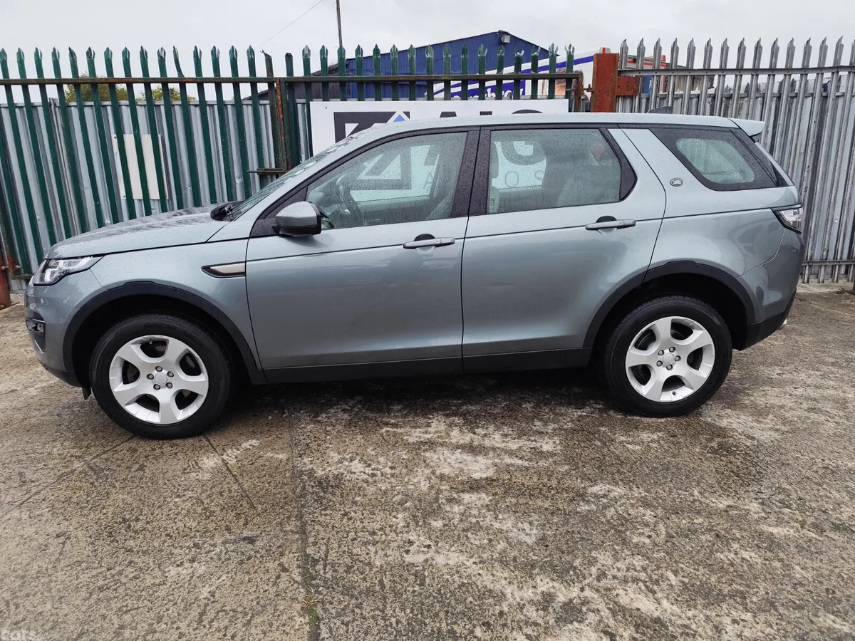 Land Rover Discovery Sport SUV, Diesel, 2019, Grey