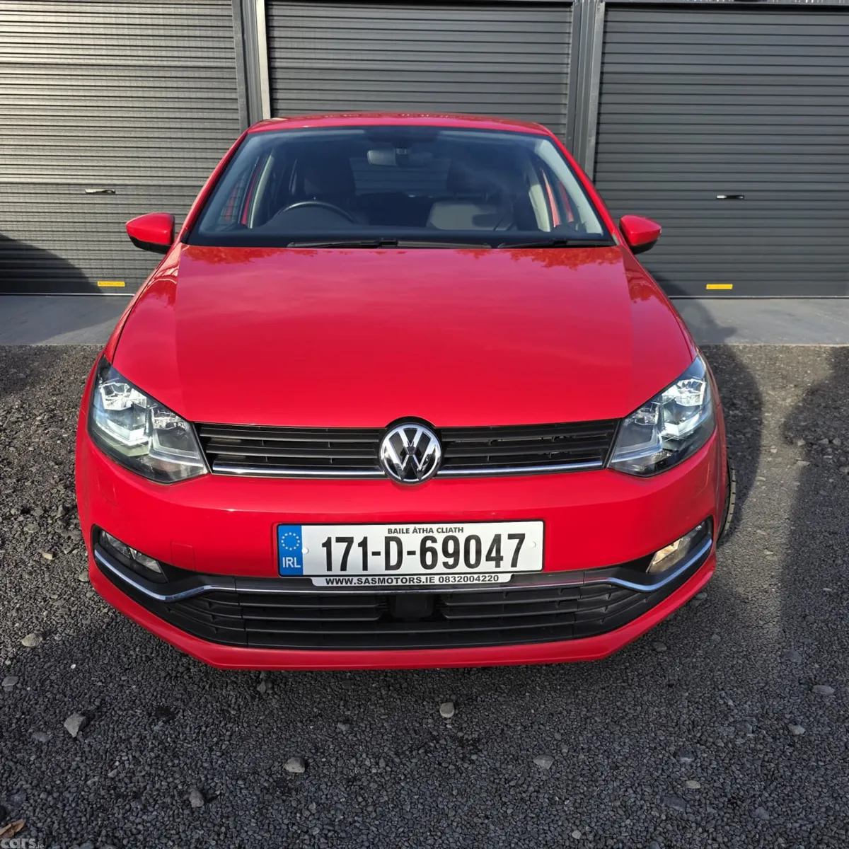Volkswagen Polo Hatchback, Petrol, 2017, Red