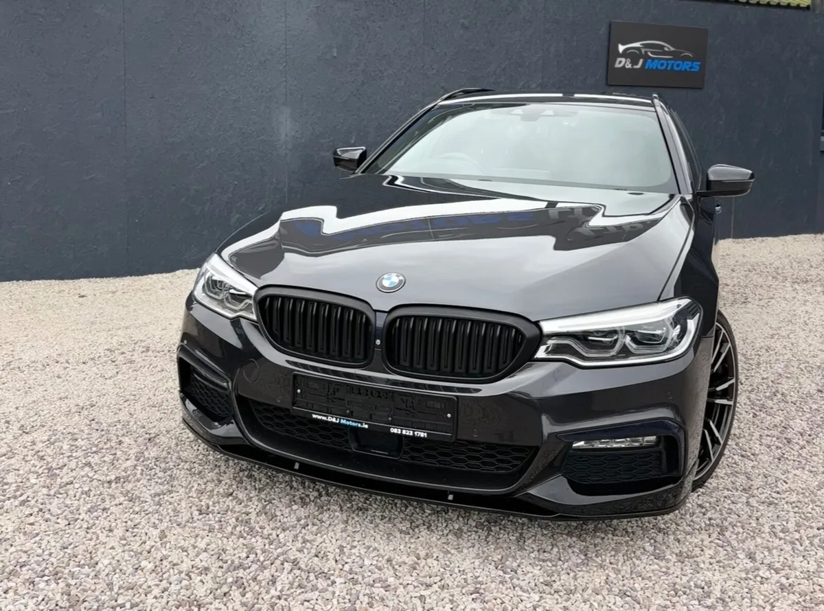 BMW 5-Series Estate, Diesel, 2018, Grey