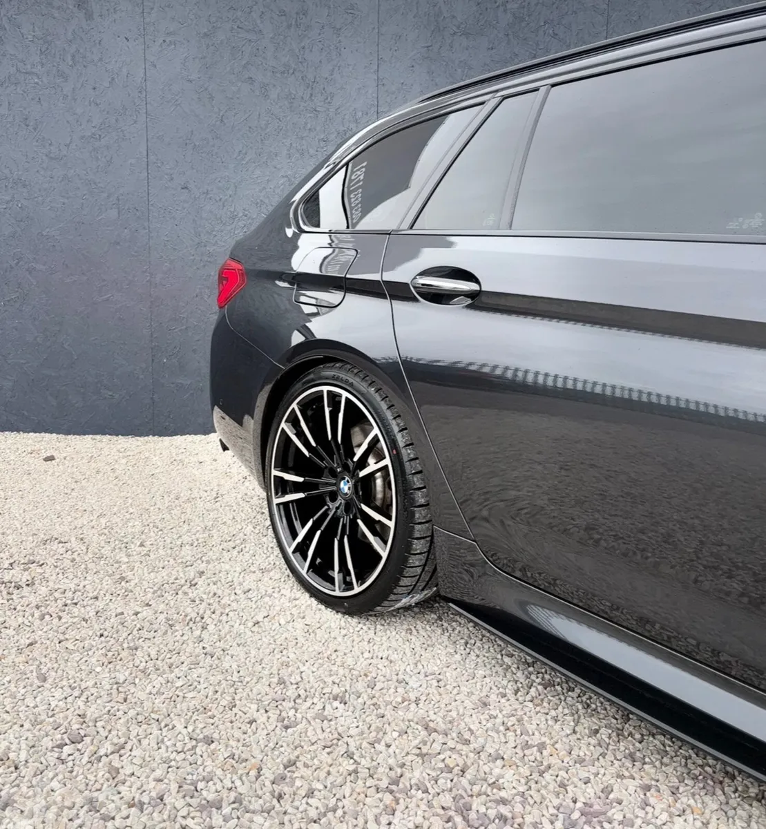 BMW 5-Series Estate, Diesel, 2018, Grey