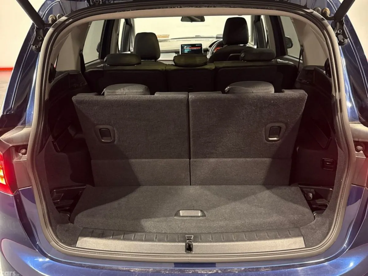 BMW 2-Series MPV, Petrol, 2018, Blue