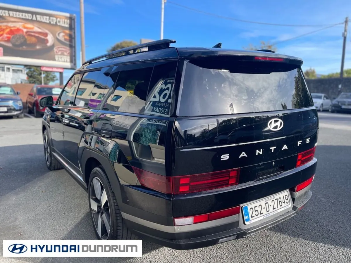 Hyundai Santa Fe Estate, Petrol Plug-in Hybrid, 2025, Black